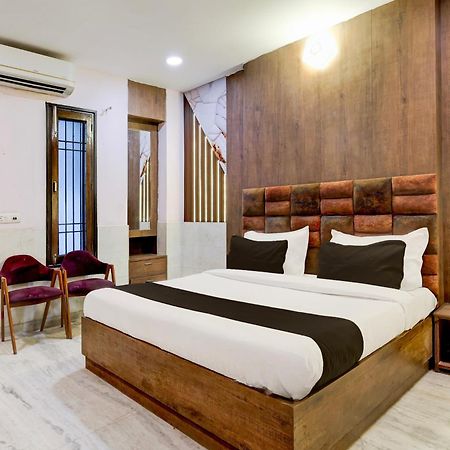Super Hotel O Alipur Narela Екстер'єр фото