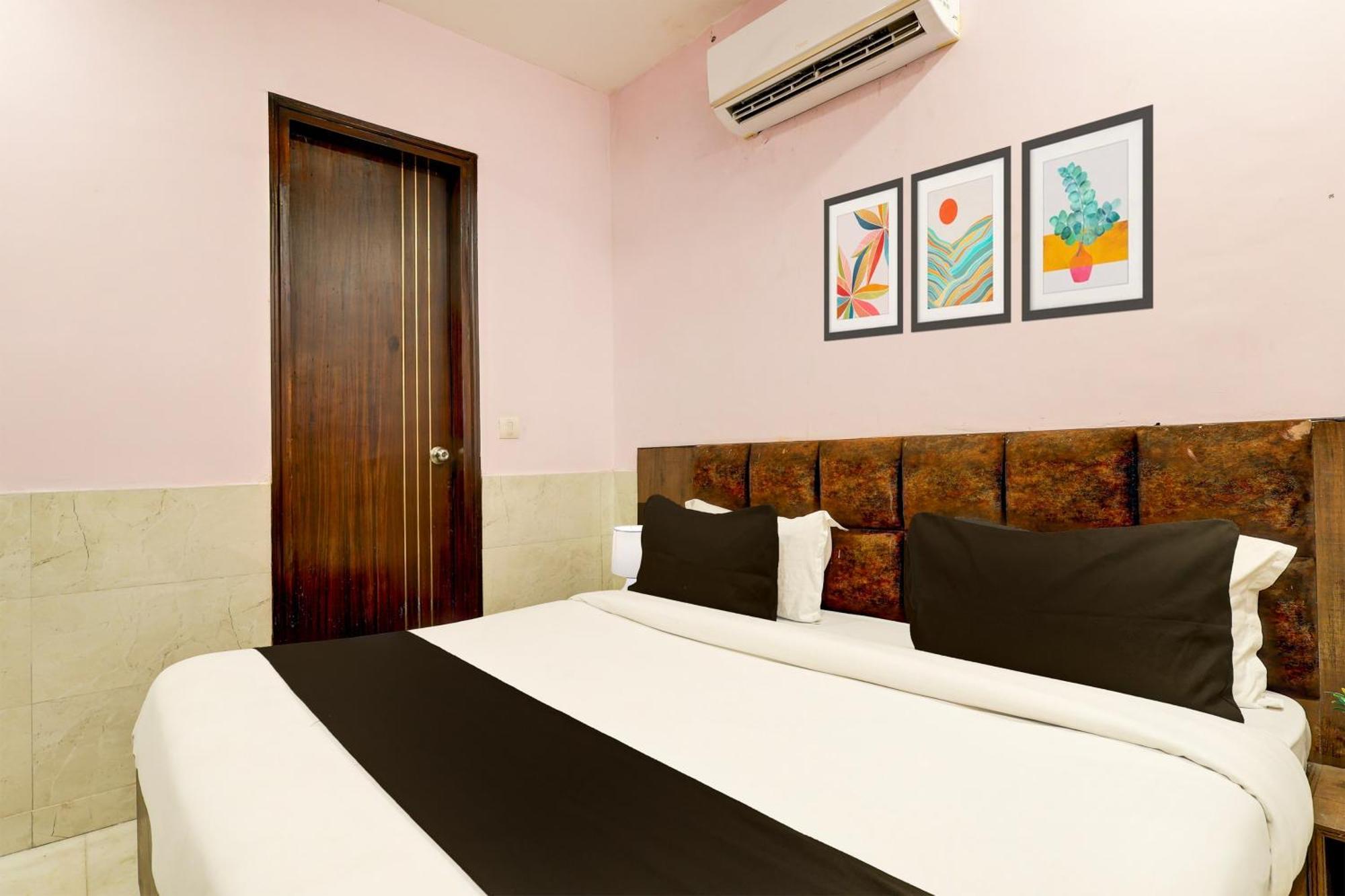 Super Hotel O Alipur Narela Екстер'єр фото
