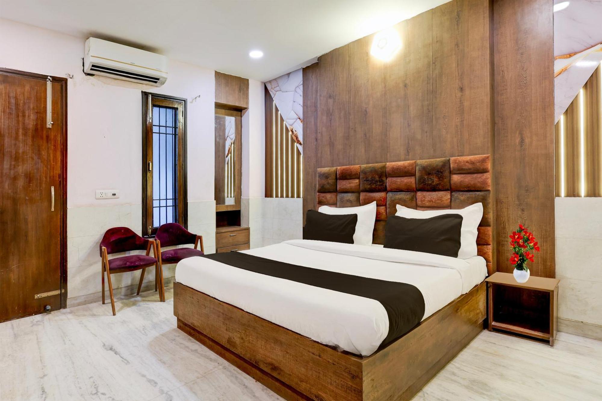 Super Hotel O Alipur Narela Екстер'єр фото