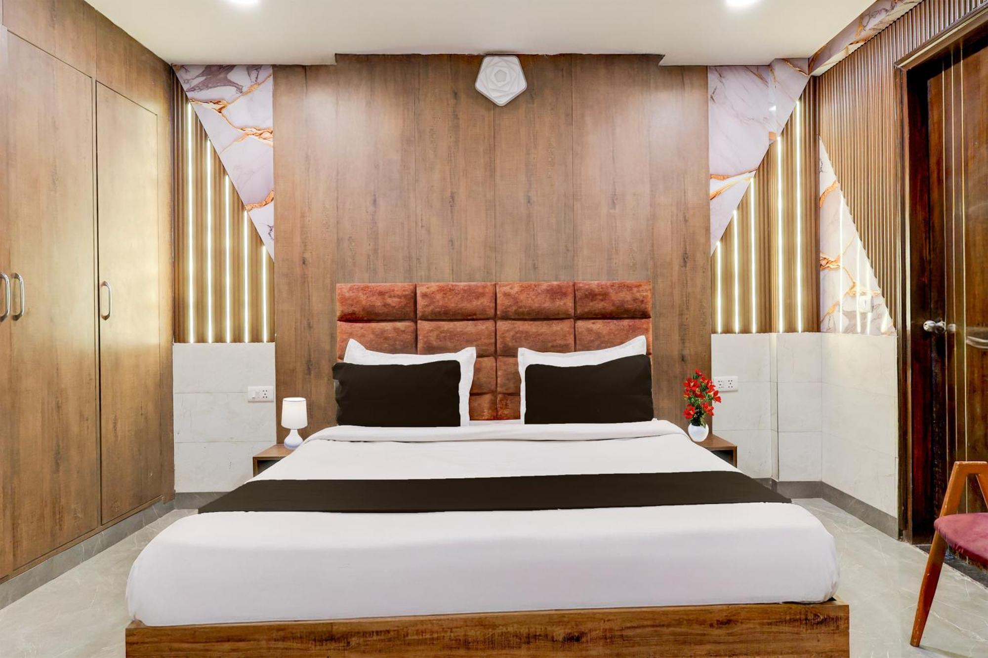 Super Hotel O Alipur Narela Екстер'єр фото
